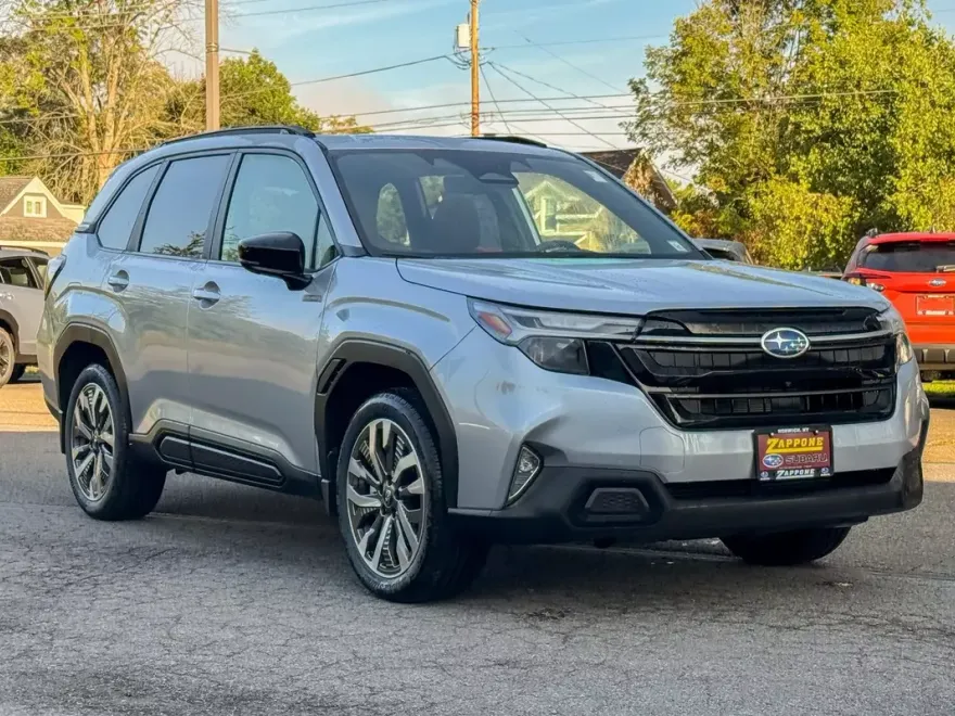 2025 Subaru Forester Touring photo 1