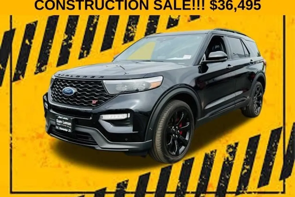 2022 Ford Explorer ST photo 1