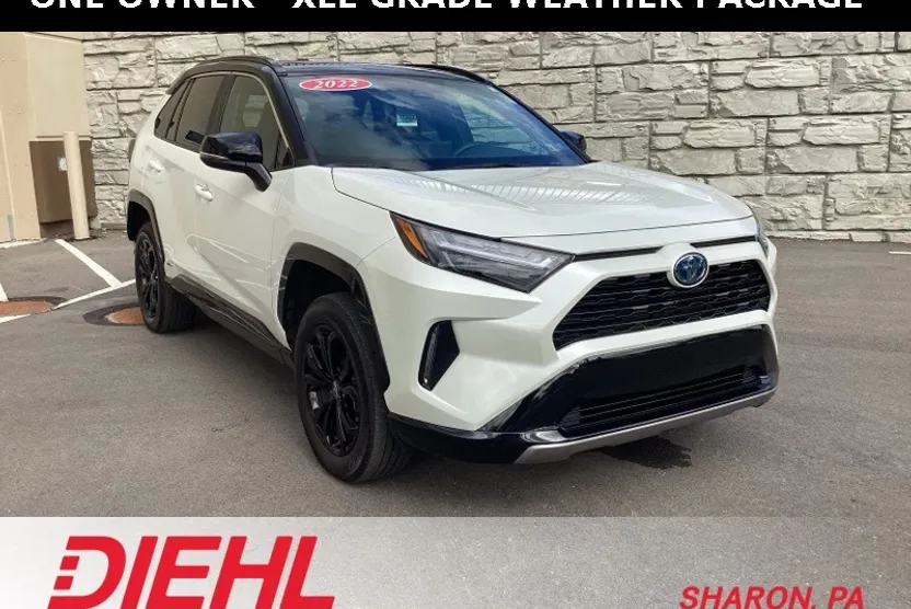 2022 Toyota RAV4 Hybrid XSE photo 1