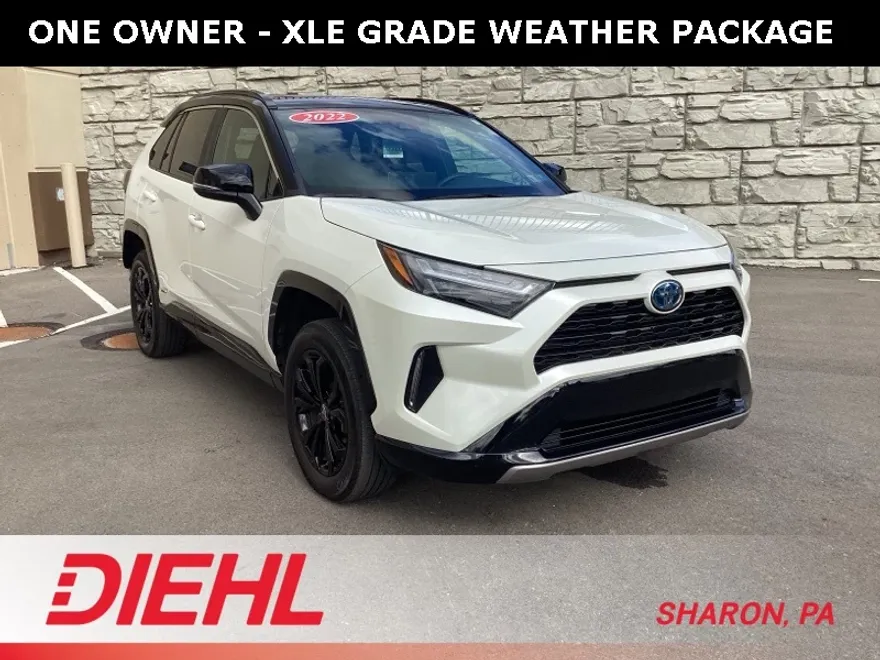 2022 Toyota RAV4 Hybrid XSE photo 1