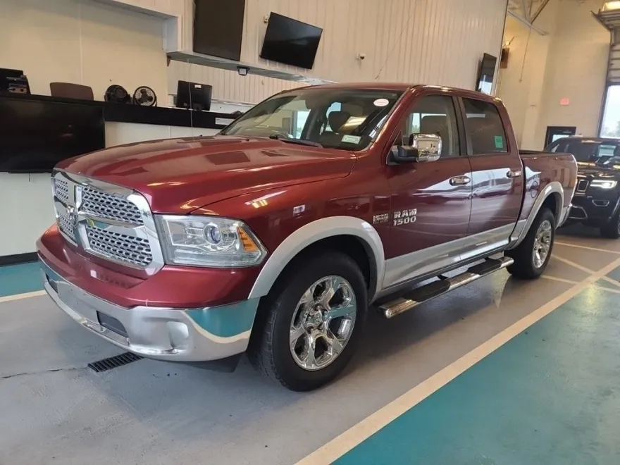 2014 Ram 1500 Laramie photo 1