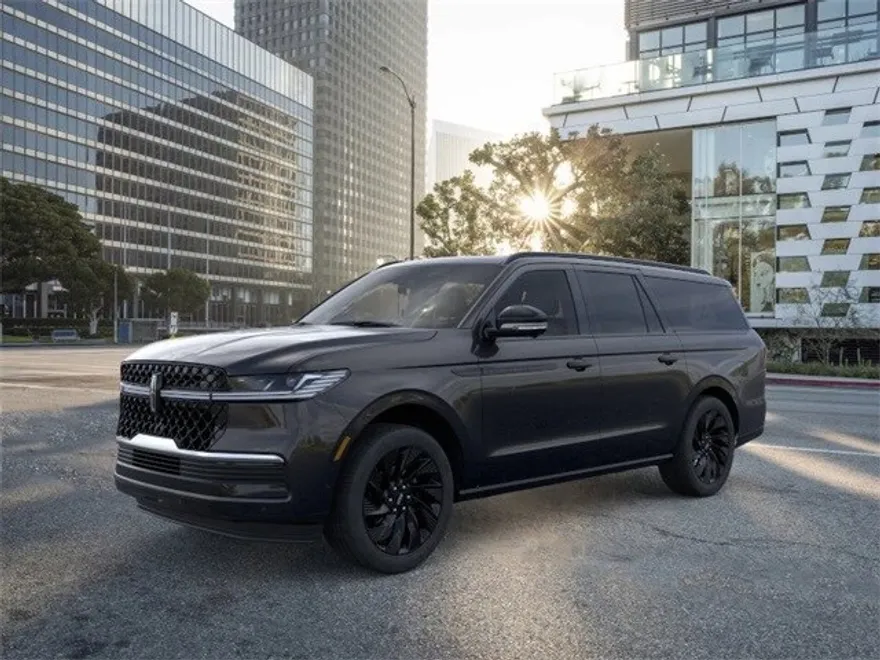 2025 Lincoln Navigator L Reserve photo 1