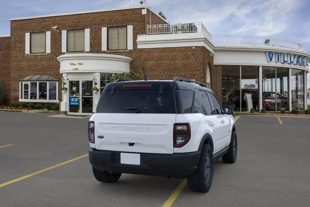 2024 Ford Bronco Sport Badlands photo 1