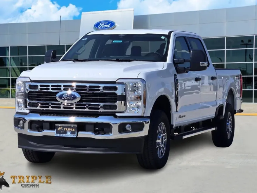 2025 Ford F-250 photo 1