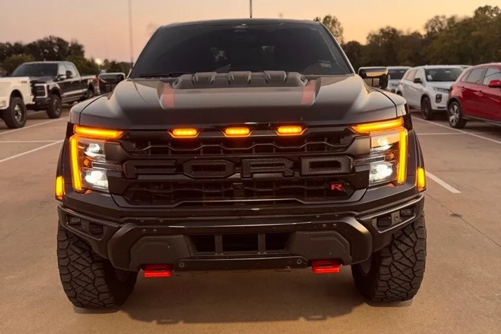2024 Ford F-150 Raptor photo 1