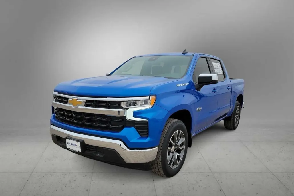 2025 Chevrolet Silverado 1500 LT photo 1