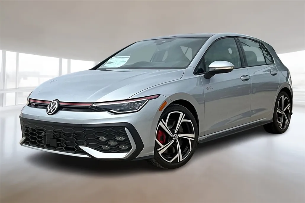 2025 Volkswagen Golf GTI SE photo 1