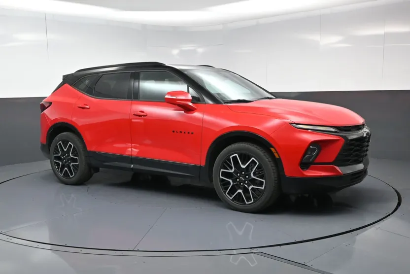 2023 Chevrolet Blazer RS photo 1