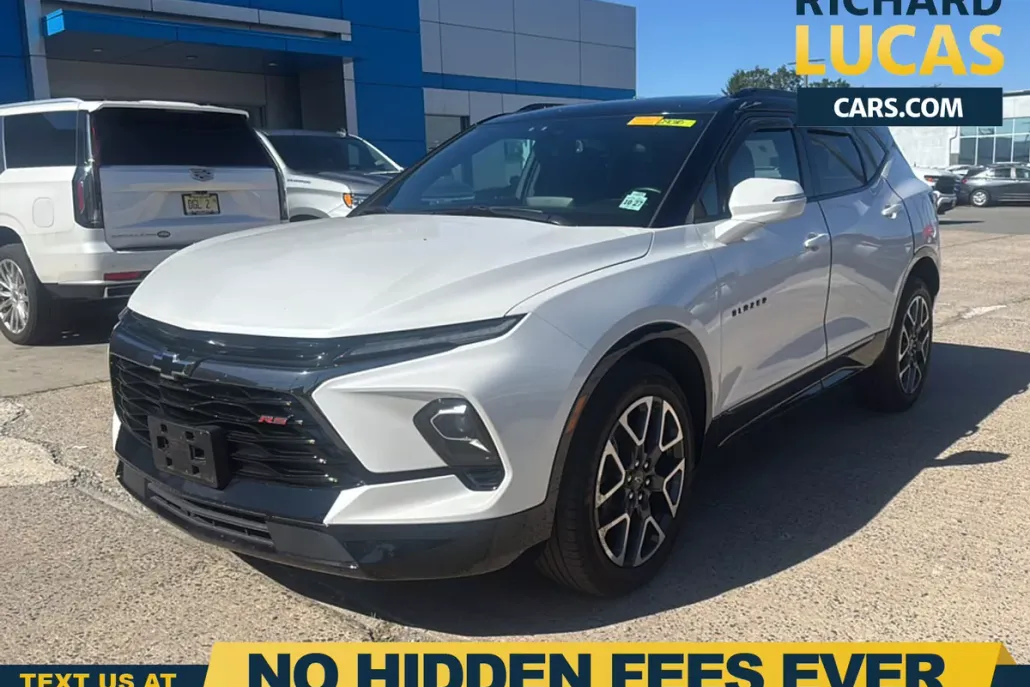 2023 Chevrolet Blazer RS photo 1