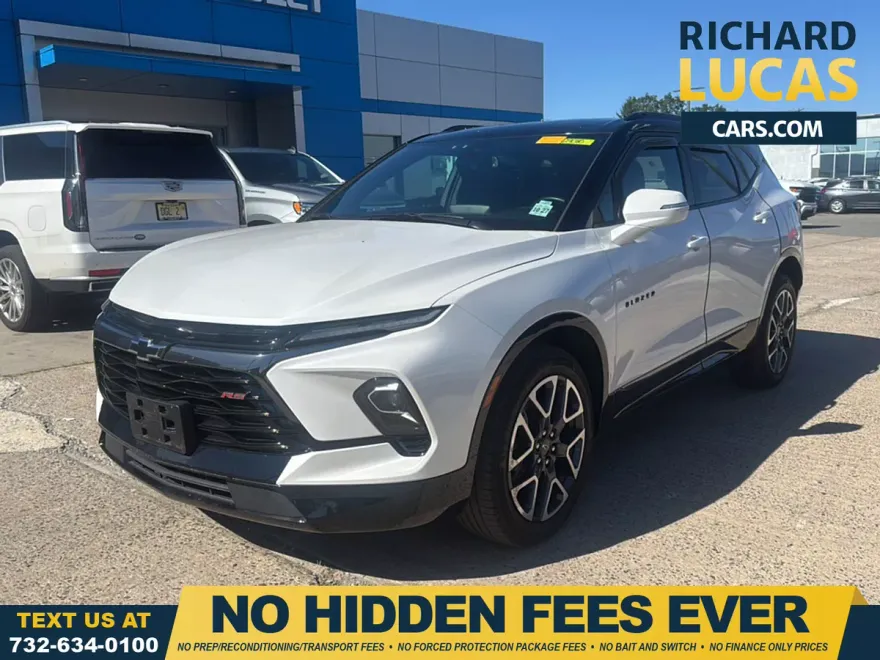 2023 Chevrolet Blazer RS photo 1