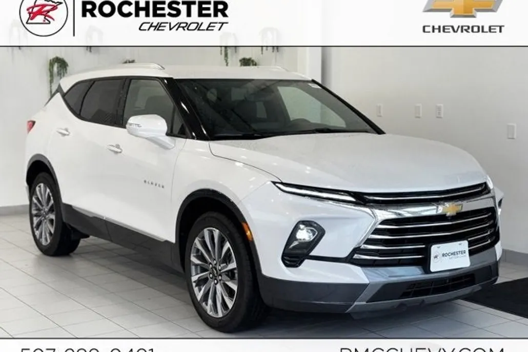 2025 Chevrolet Blazer Premier photo 1