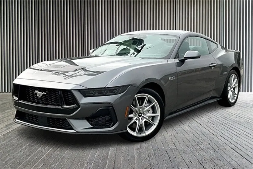 2025 Ford Mustang GT Premium photo 1