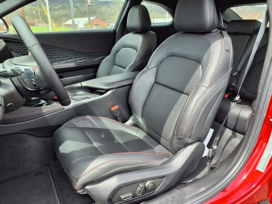 2024 Dodge Charger Daytona R/T AWD photo 5