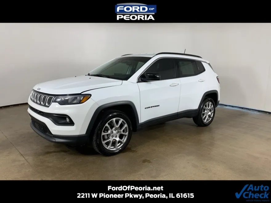 2022 Jeep Compass Latitude Lux photo 1
