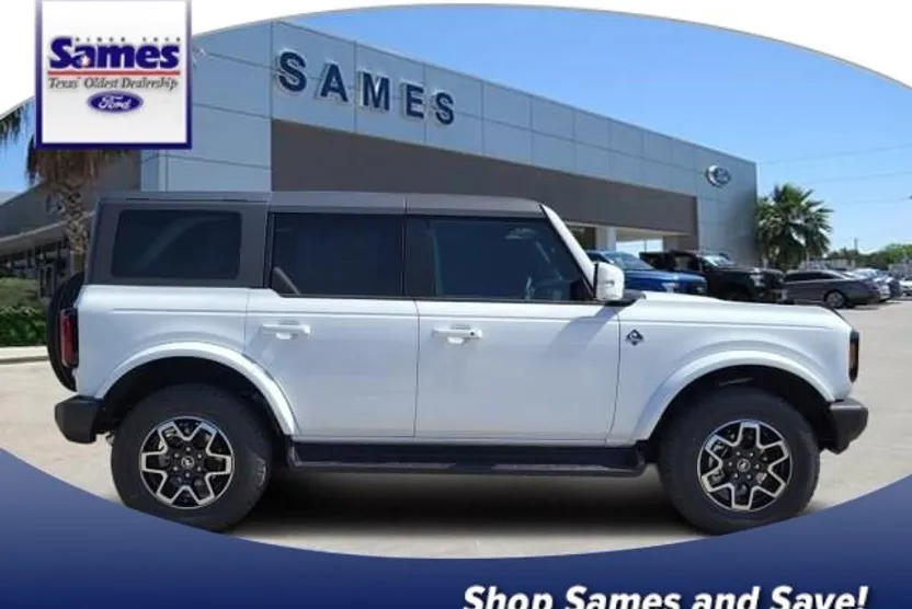 2025 Ford Bronco Outer Banks photo 1