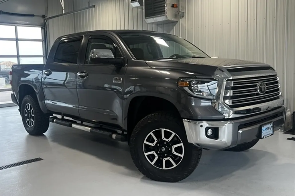 2021 Toyota Tundra Platinum Grade photo 1