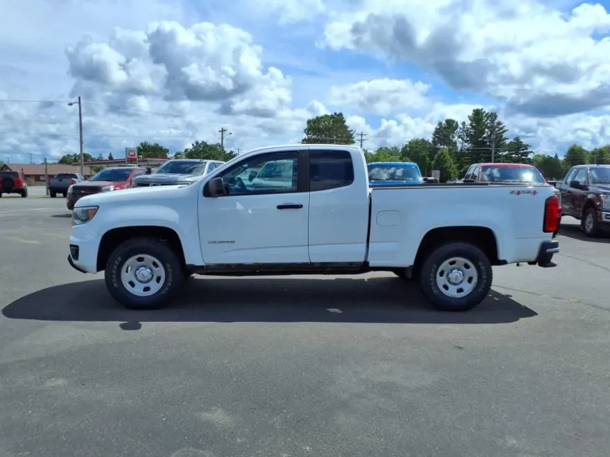 2017 Chevrolet Colorado Work Truck photo 1