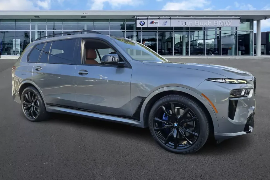 2024 Bmw X7 M60i photo 1