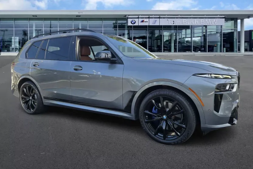 2024 Bmw X7 M60i photo 1