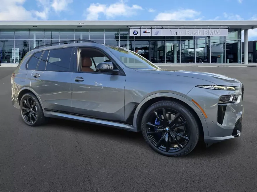 2024 Bmw X7 M60i photo 1