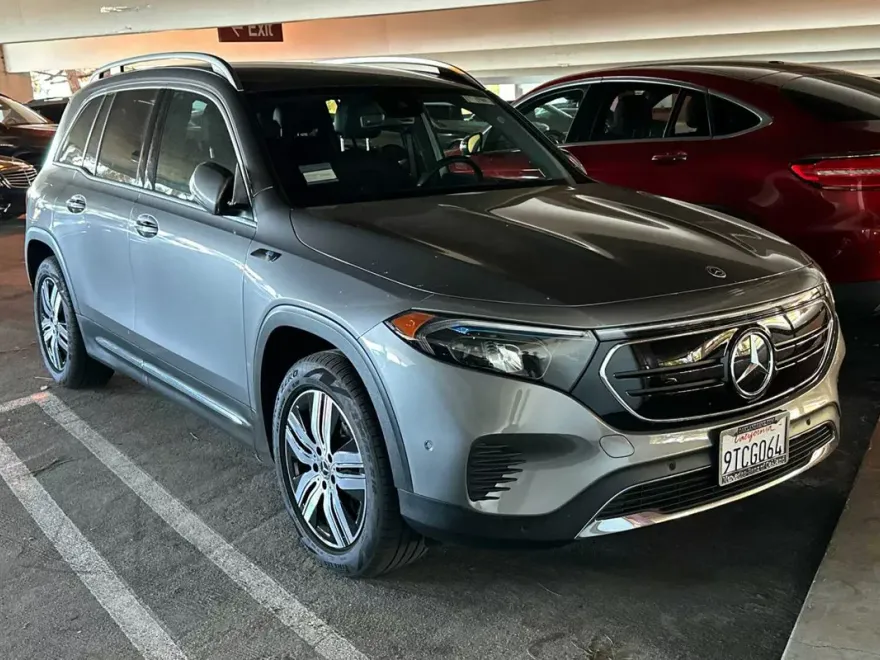 2023 Mercedes Benz EQB photo 1