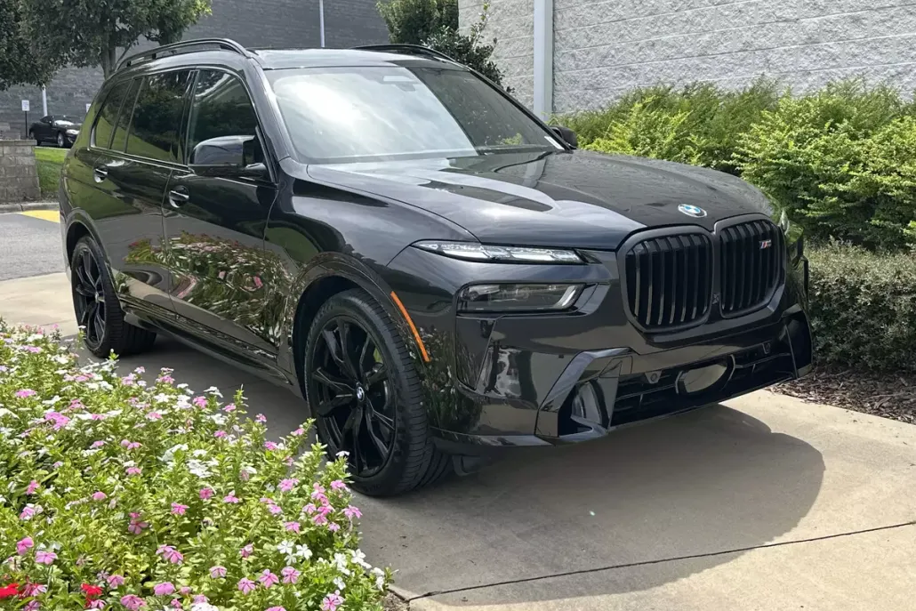 2025 Bmw X7 M60i photo 1