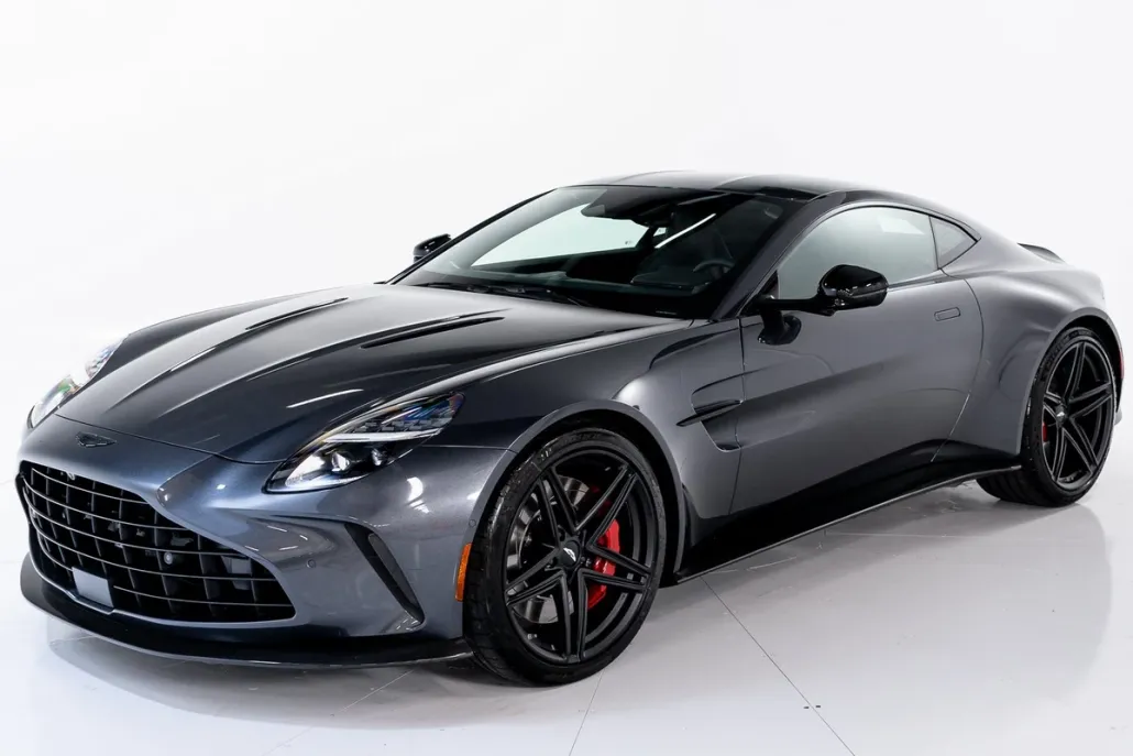 2026 Aston Martin Vantage AM6 photo 1