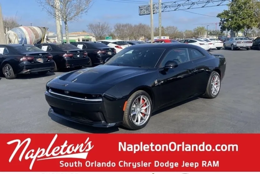 2025 Dodge Charger R/T Scat Pack AWD photo 1