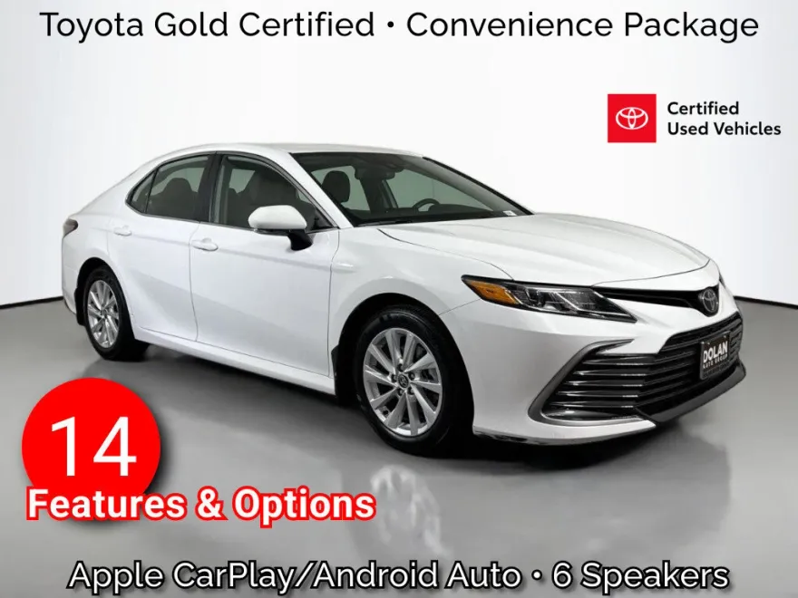 2023 Toyota Camry LE photo 1