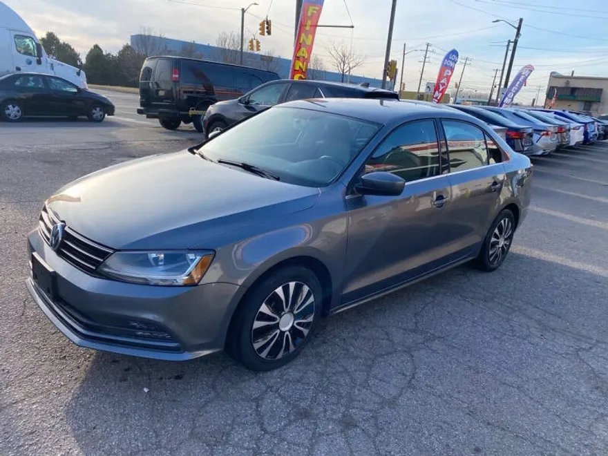2017 Volkswagen Jetta S photo 1