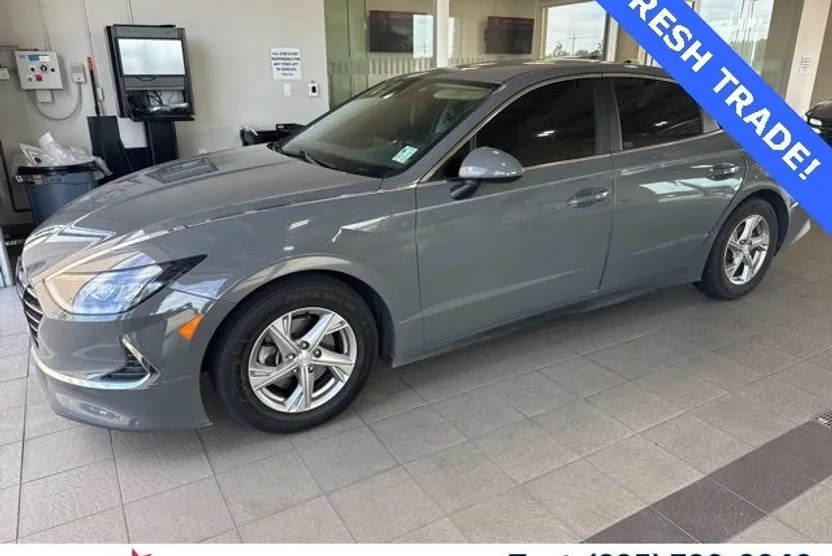 2020 Hyundai Sonata SE photo 1