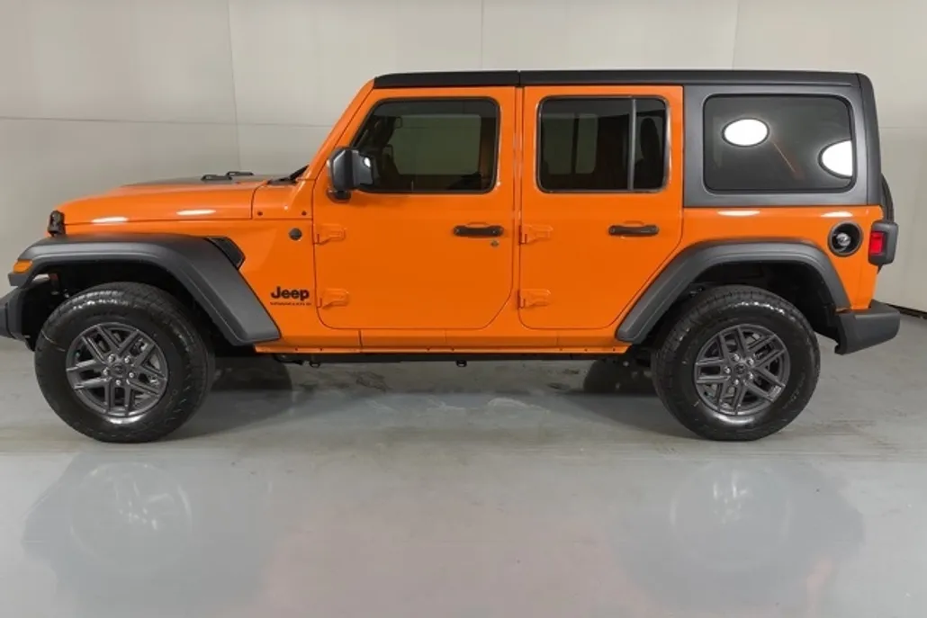 2025 Jeep Wrangler Sport S photo 1