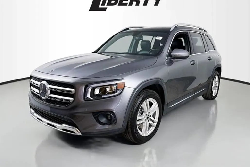 2020 Mercedes Benz GLB 250 photo 1
