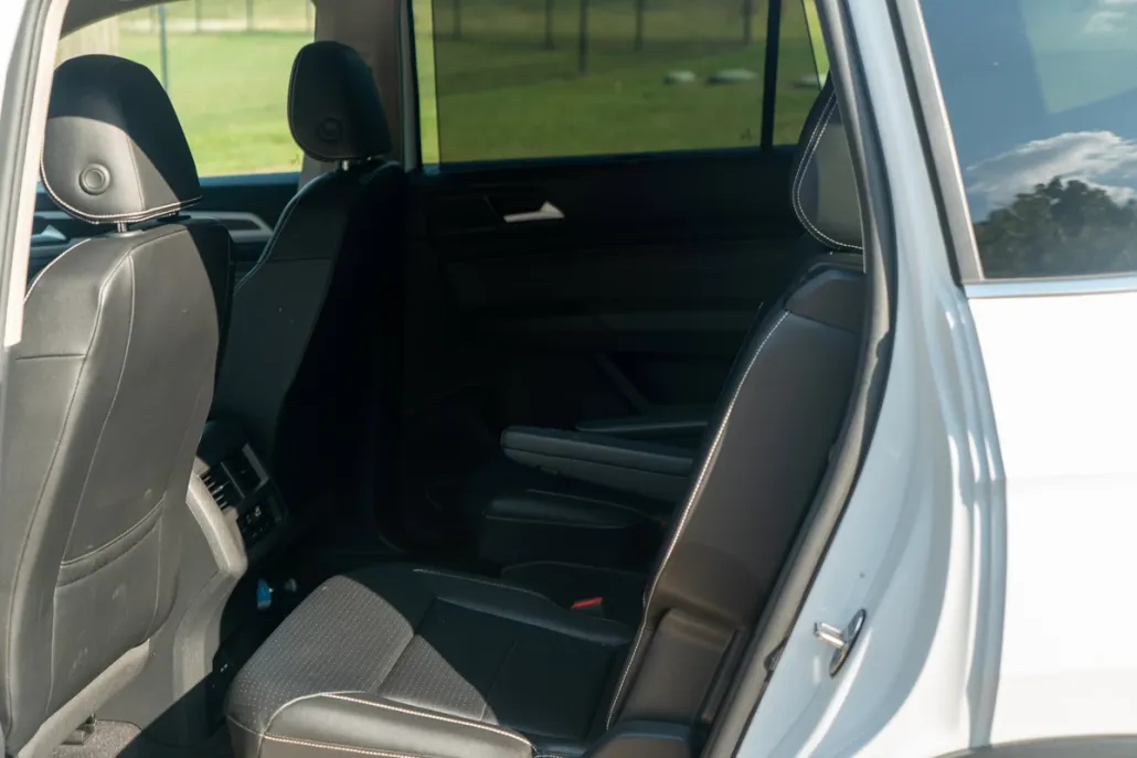 2022 Volkswagen Atlas SE Technology photo 1