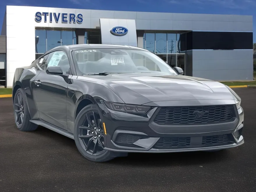 2025 Ford Mustang EcoBoost photo 1