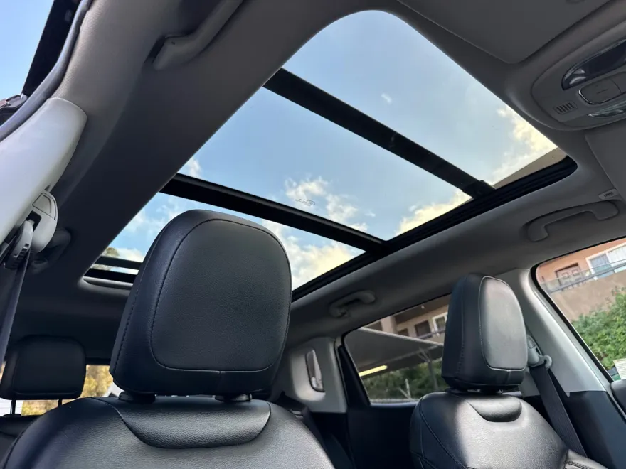 2019 Jeep Compass Altitude photo 1