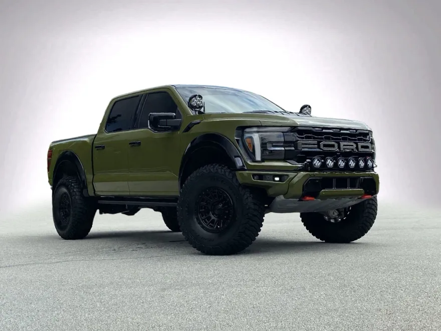 2024 Ford F-150 Raptor photo 1