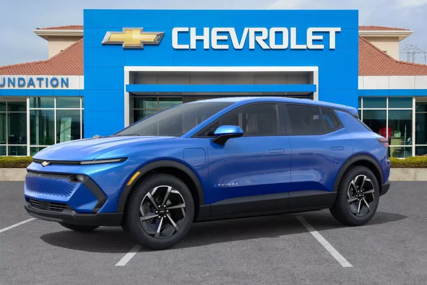 2026 Chevrolet Equinox EV 1LT photo 1