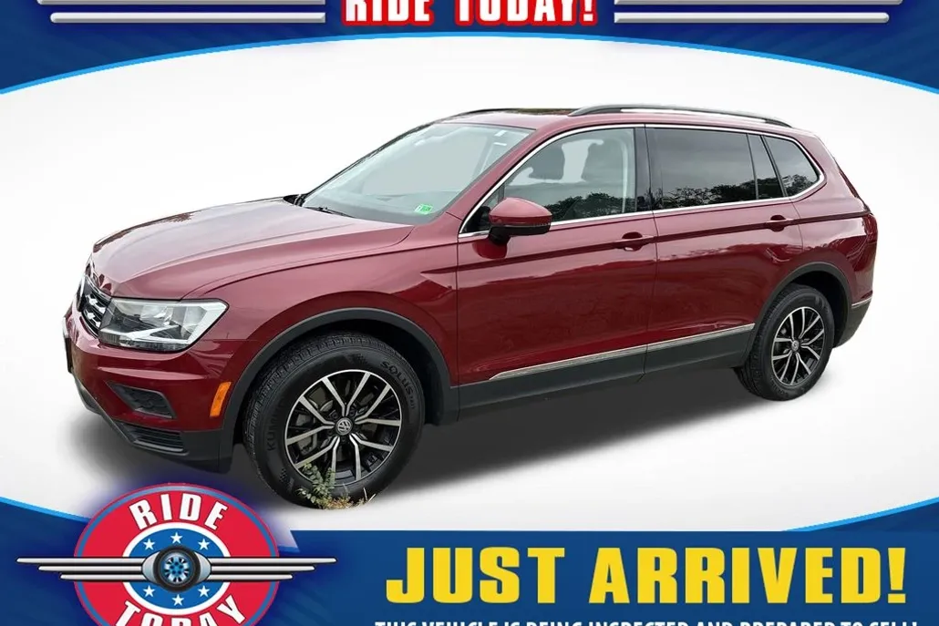 2021 Volkswagen Tiguan SE photo 1
