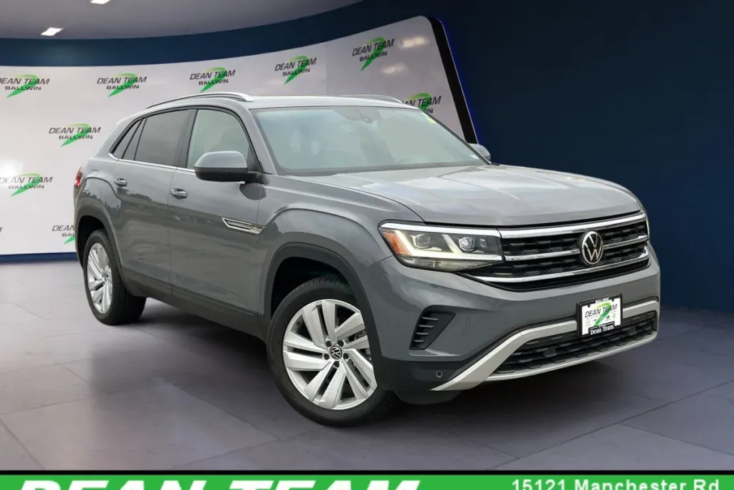 2022 Volkswagen Atlas Cross Sport V6 SE Technology photo 1