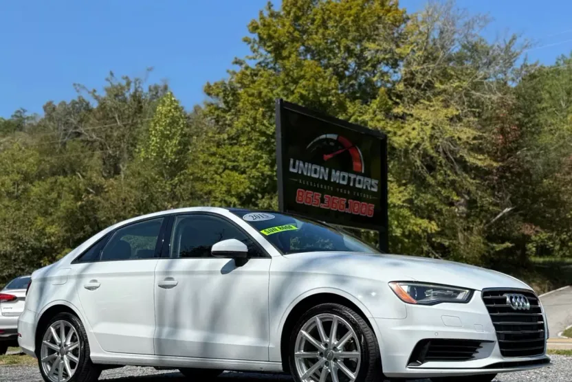 2015 Audi A3 1.8T Premium photo 1