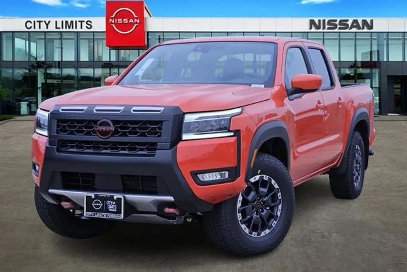 2025 Nissan Frontier Crew Cab PRO-4X photo 1