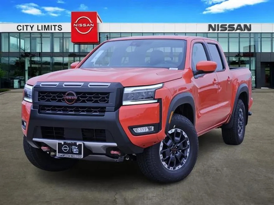 2025 Nissan Frontier Crew Cab PRO-4X photo 1