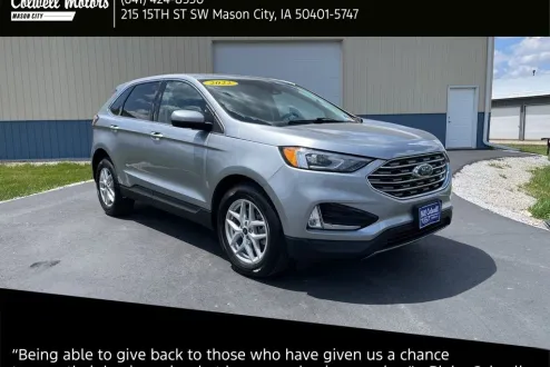 2022 Ford Edge SEL photo 1