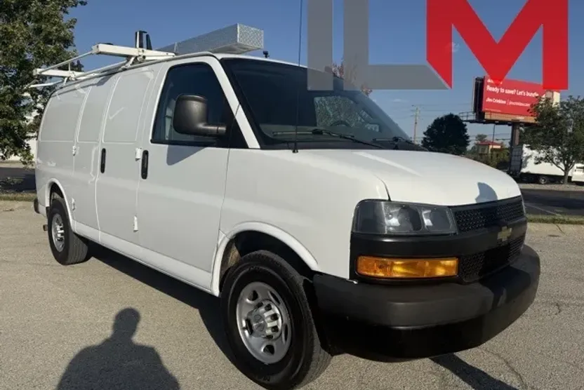 2020 Chevrolet Express 2500 Cargo photo 1