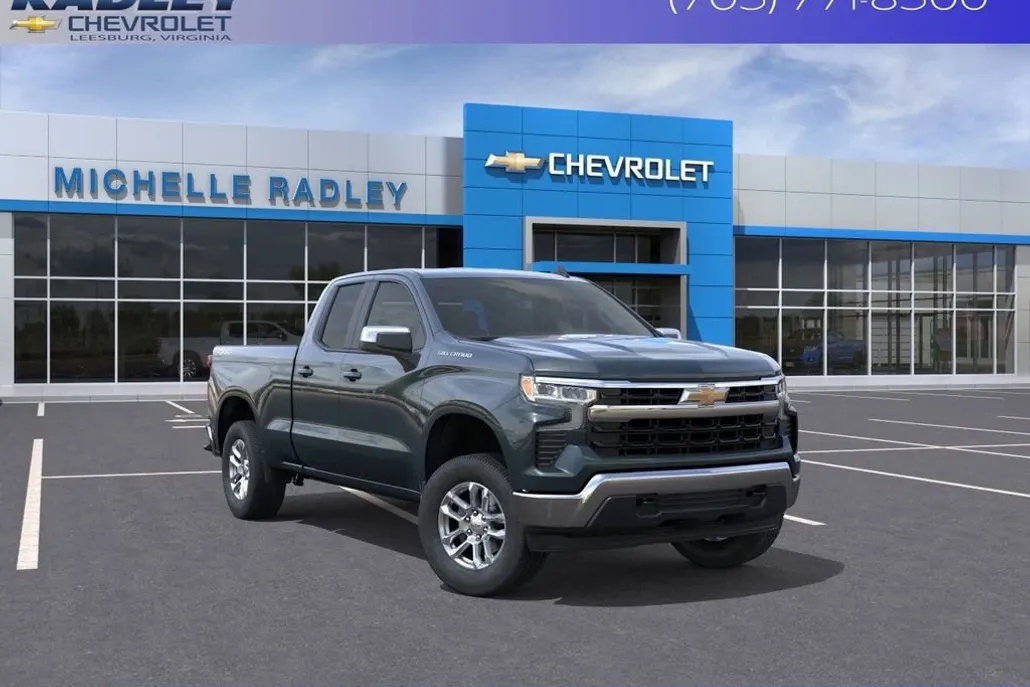 2026 Chevrolet Silverado 1500 LT photo 1