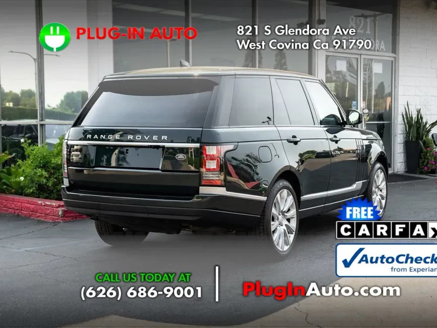 2017 Land Rover Range Rover SuperCharged photo 3