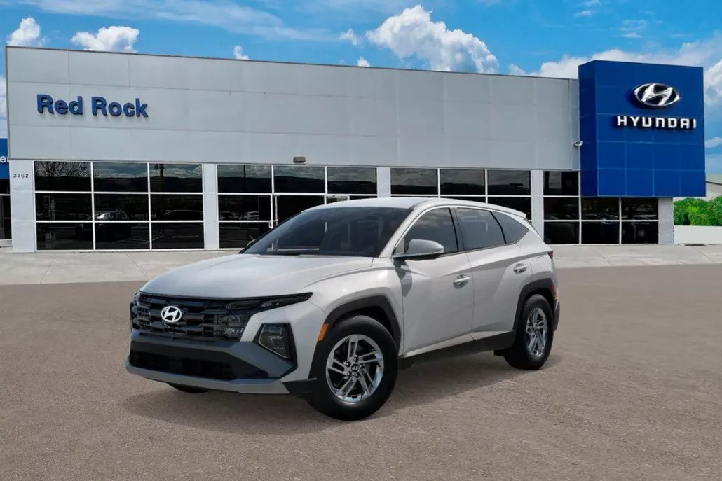 2026 Hyundai Tucson SE photo 1