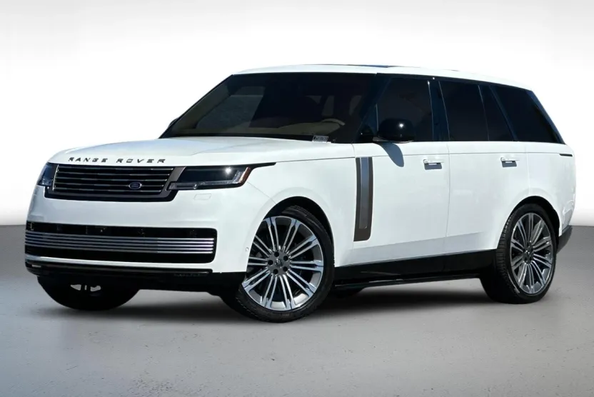 2024 Land Rover Range Rover SV photo 1