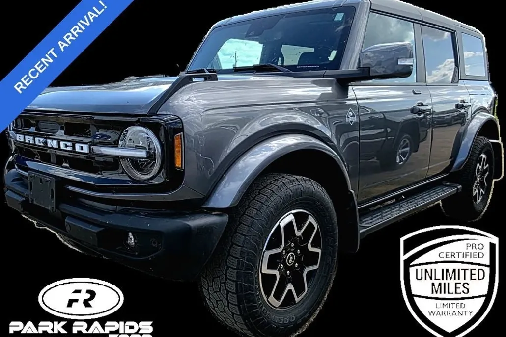 2022 Ford Bronco Outer Banks photo 1